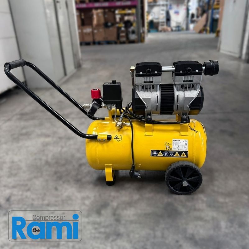 Compressore a pistoni silenziato STANLEY SXCMS1324HE usato garantito - 8bar, 24 litri