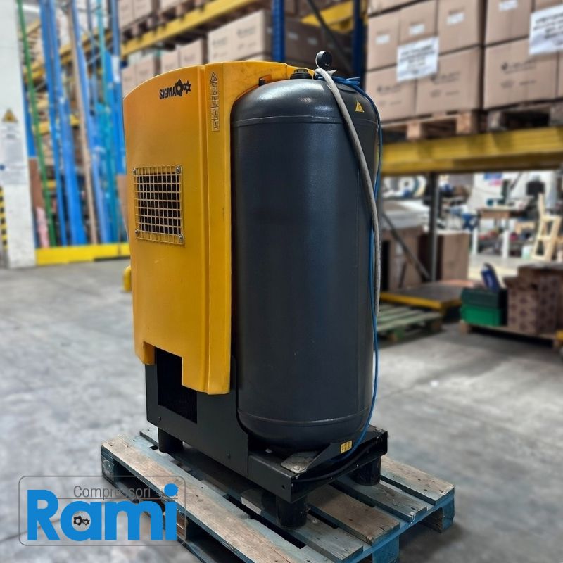 Compressore a vite Kaeser SXC6 usato garantito – 11bar, 4kW - foto serbatoio